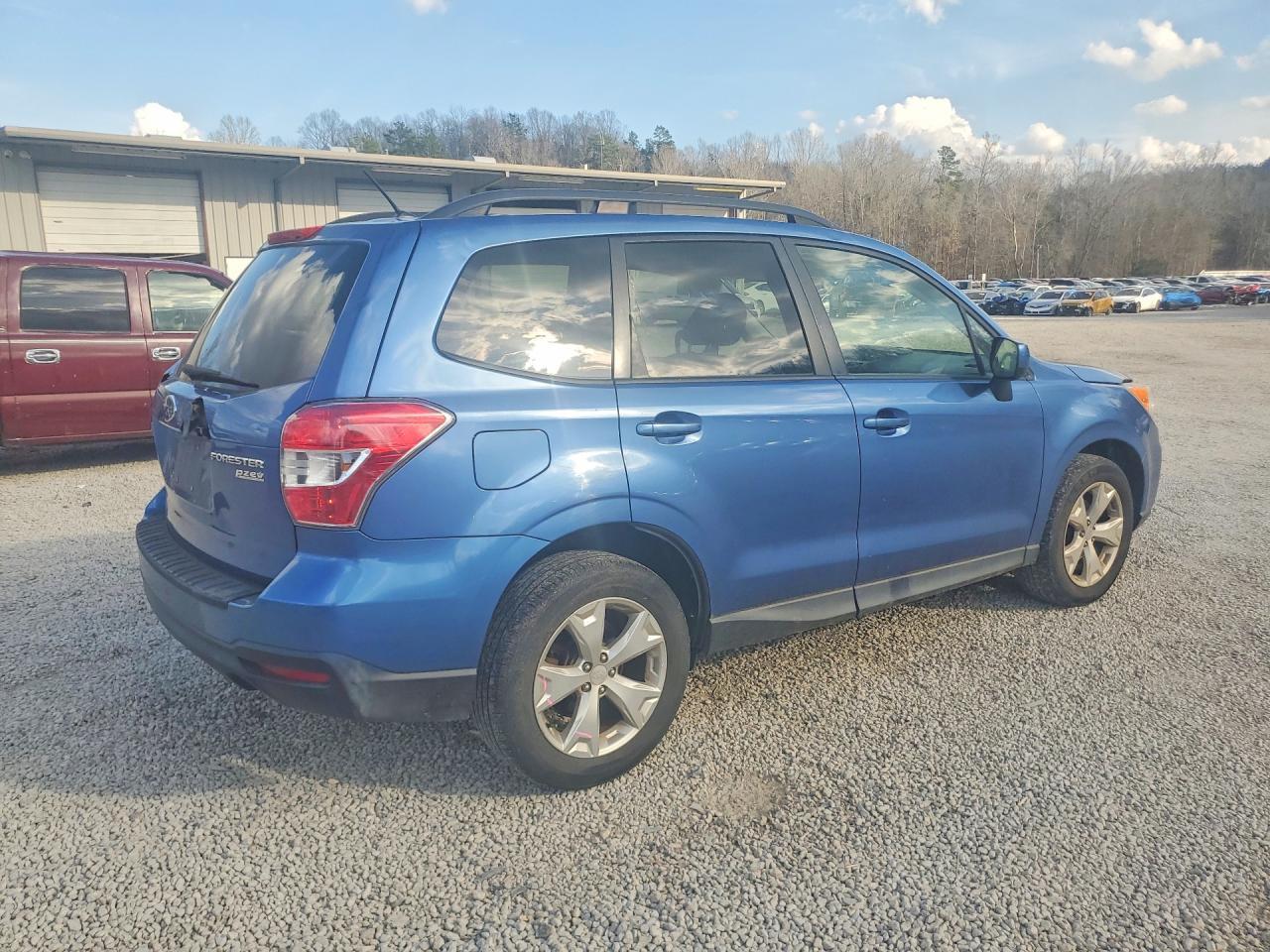 2015 SUBARU FORESTER
