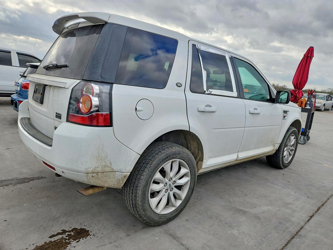 2013 LAND ROVER LR2