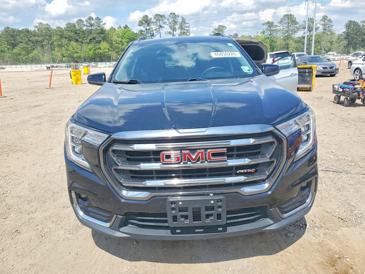 2022 GMC Terrain