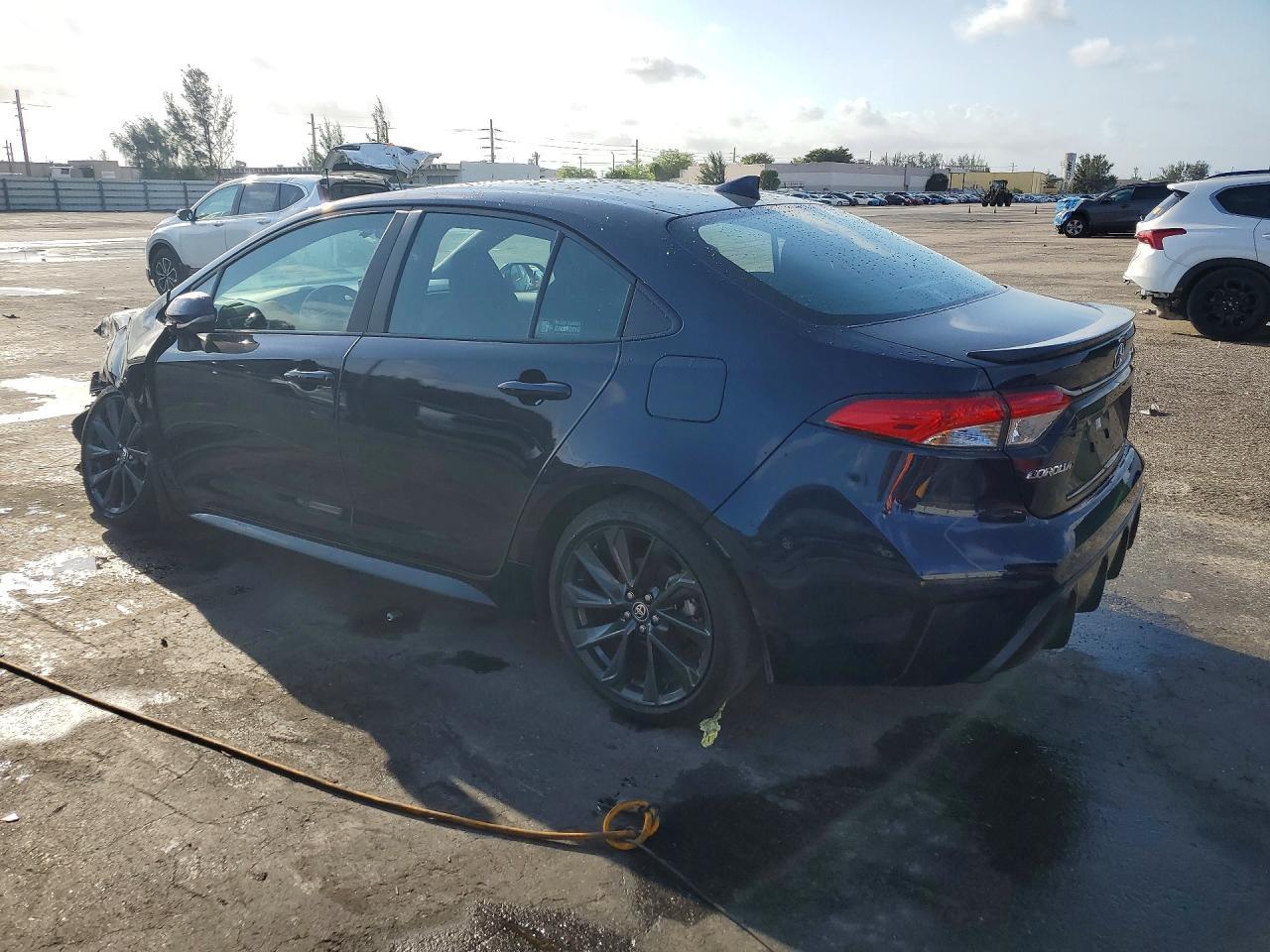 2025 TOYOTA COROLLA