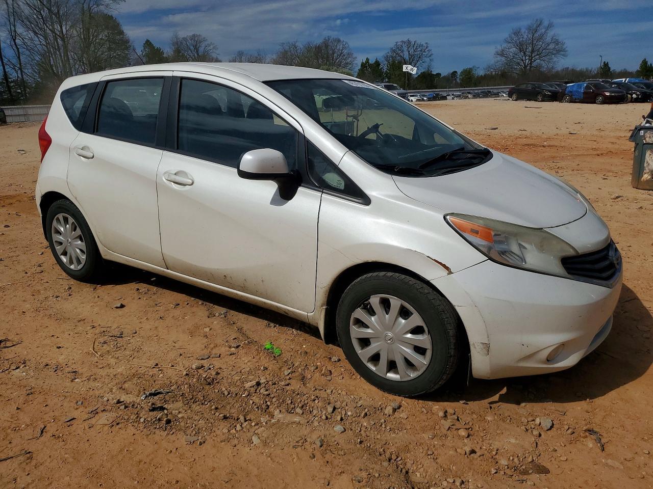 2014 NISSAN Versa Note