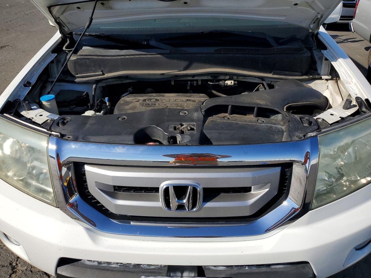 2011 HONDA PILOT