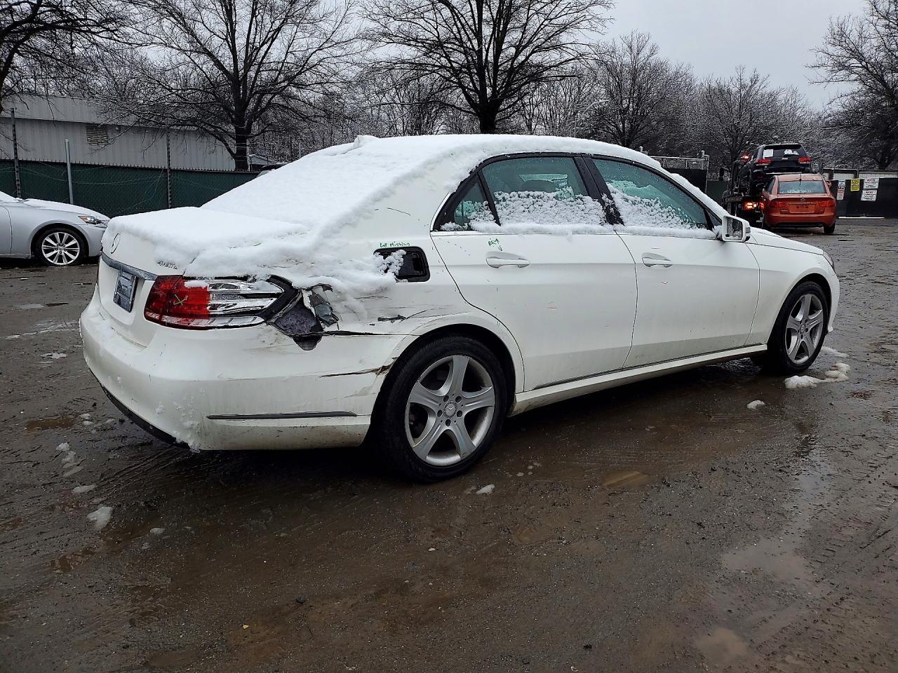 2015 MERCEDES-BENZ E-Class
