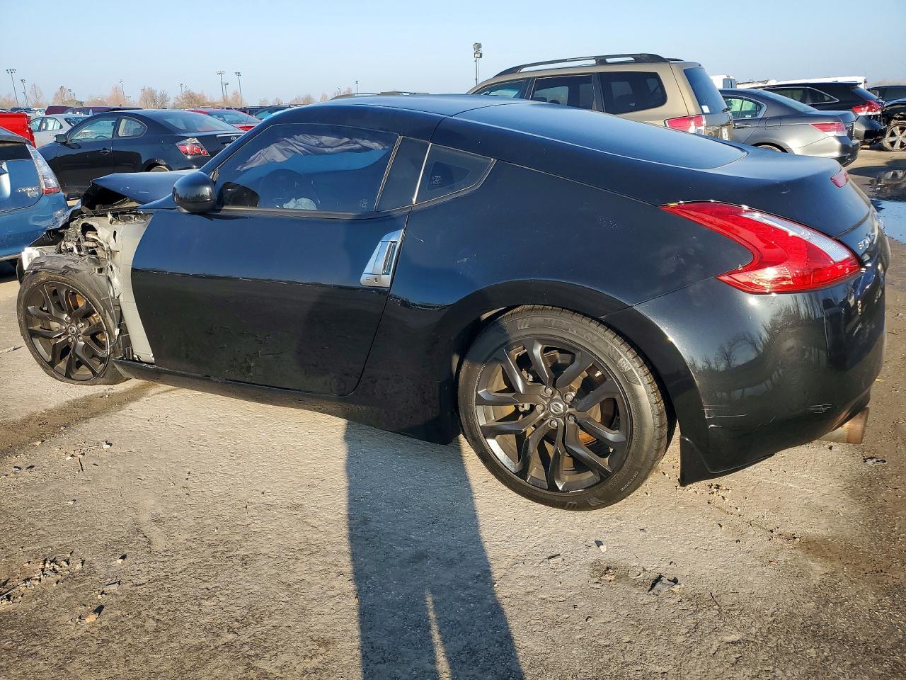 2016 NISSAN 370Z