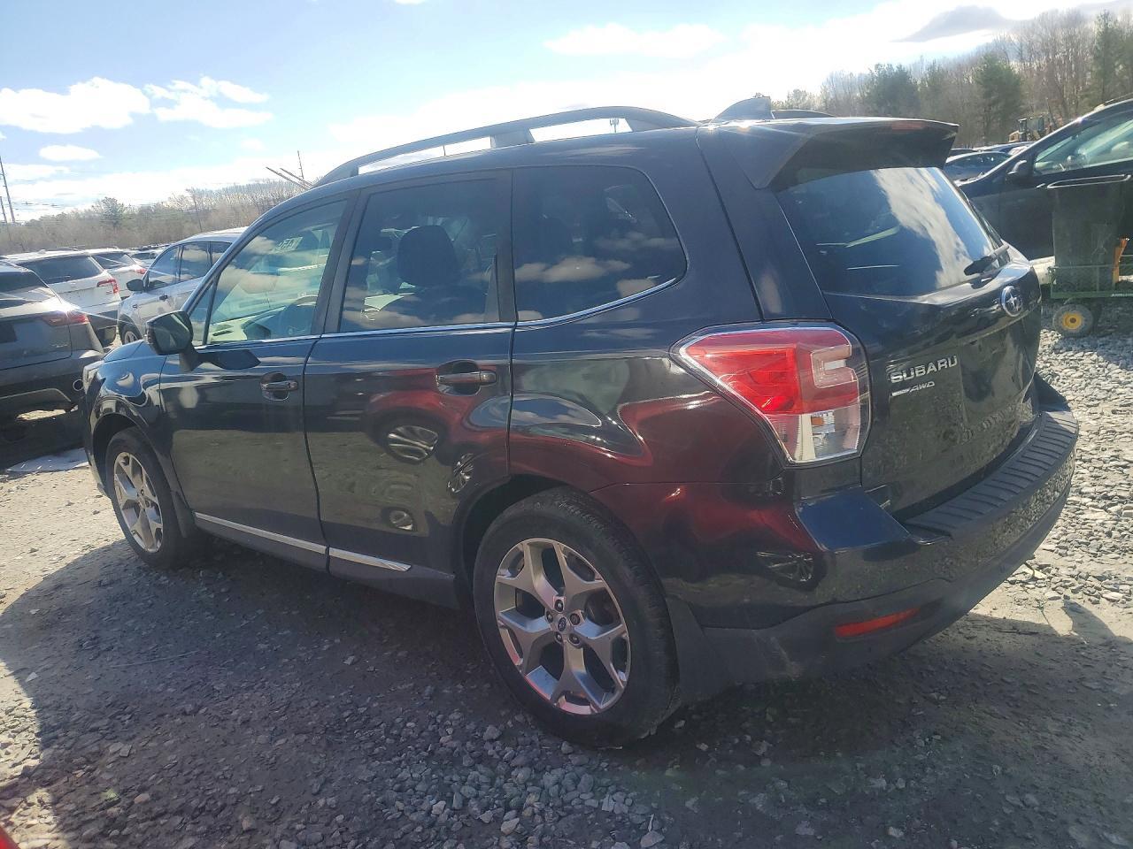 2018 SUBARU FORESTER