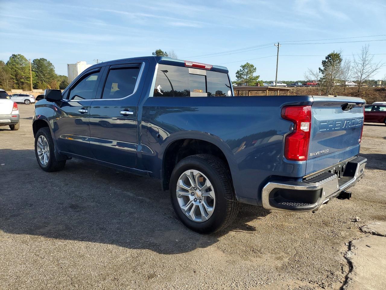 2024 CHEVROLET Silverado