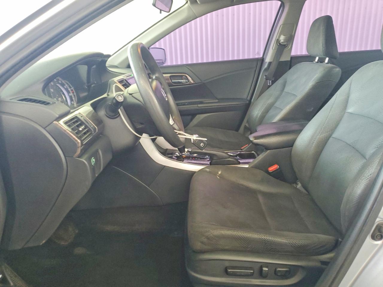 2017 HONDA ACCORD