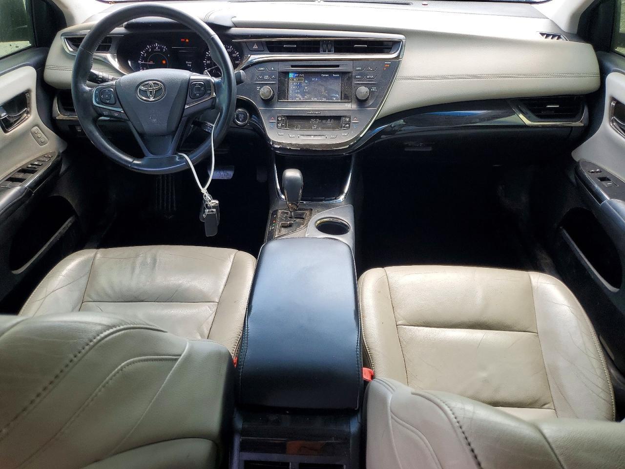 2013 TOYOTA Avalon