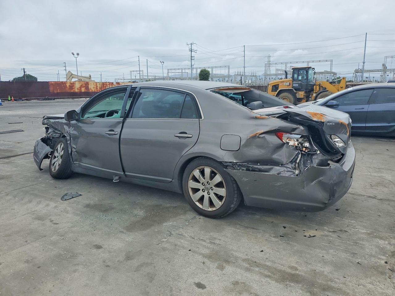 2007 TOYOTA Avalon