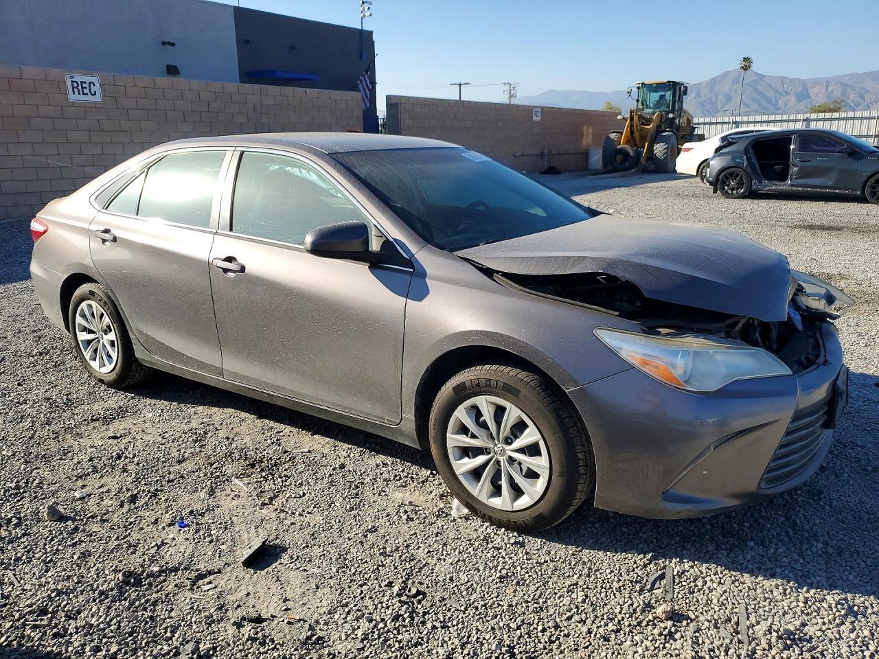 2017 TOYOTA CAMRY