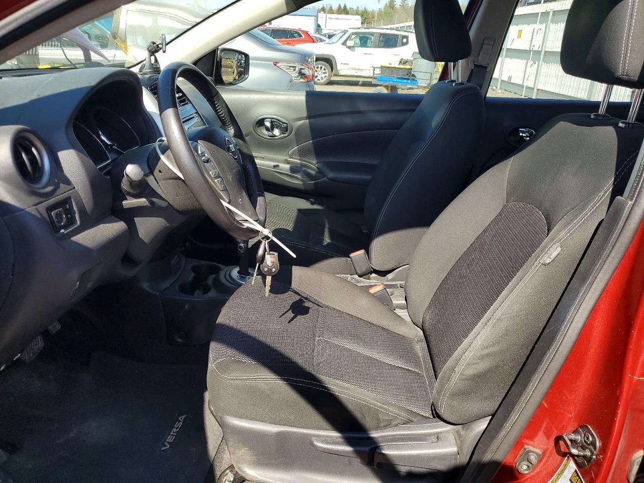 2017 NISSAN VERSA