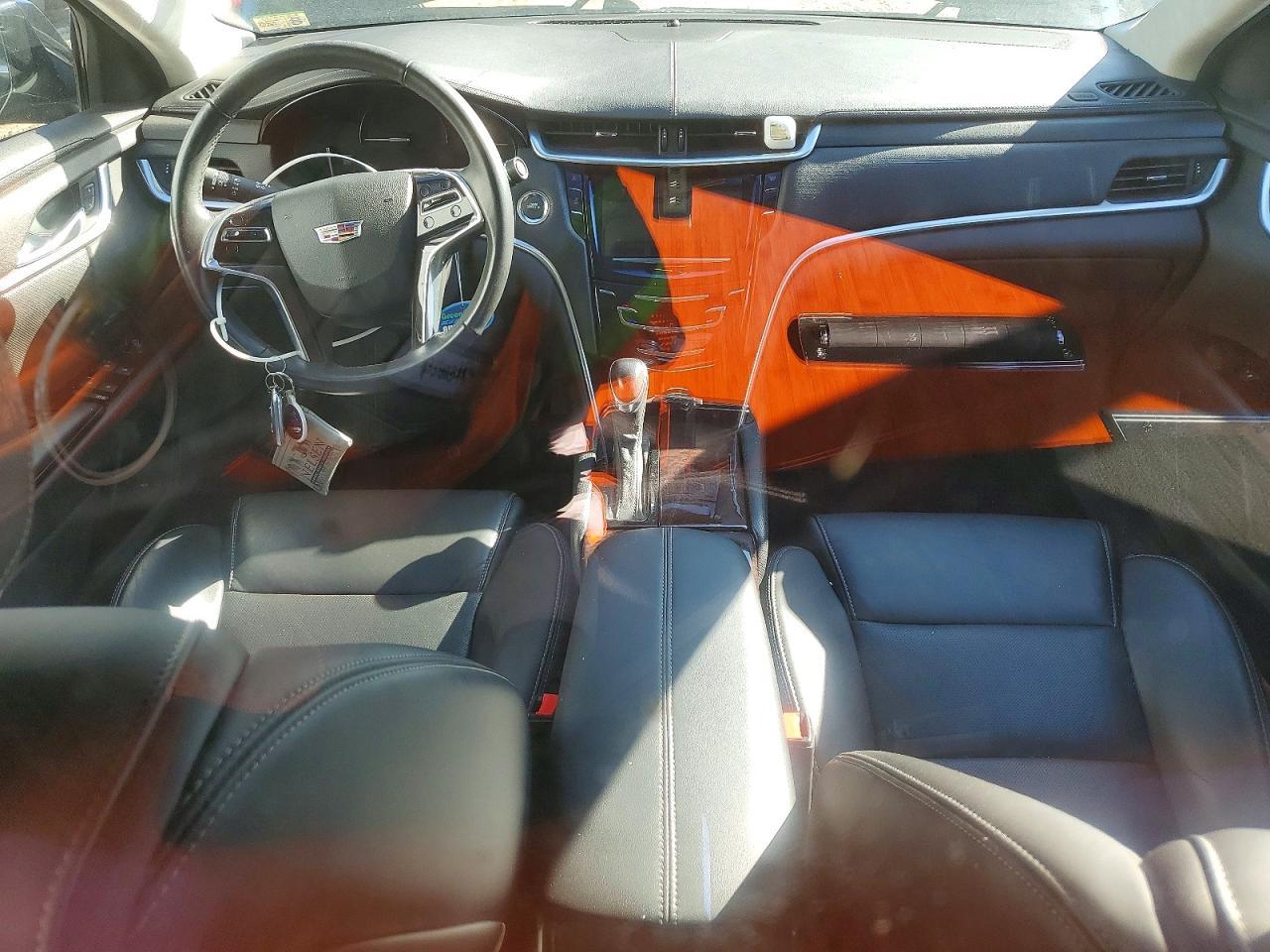 2017 CADILLAC XTS