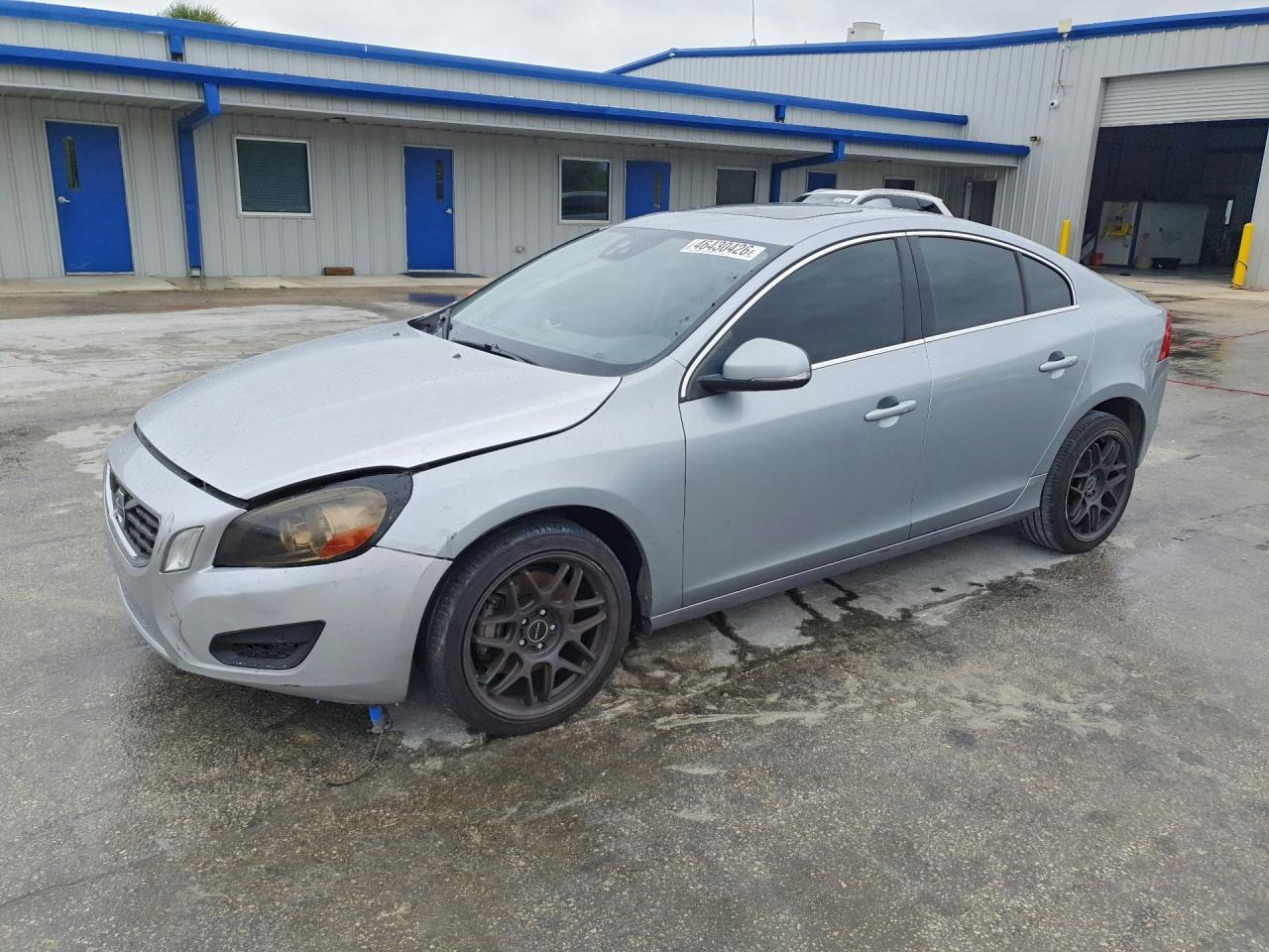 2013 VOLVO S60