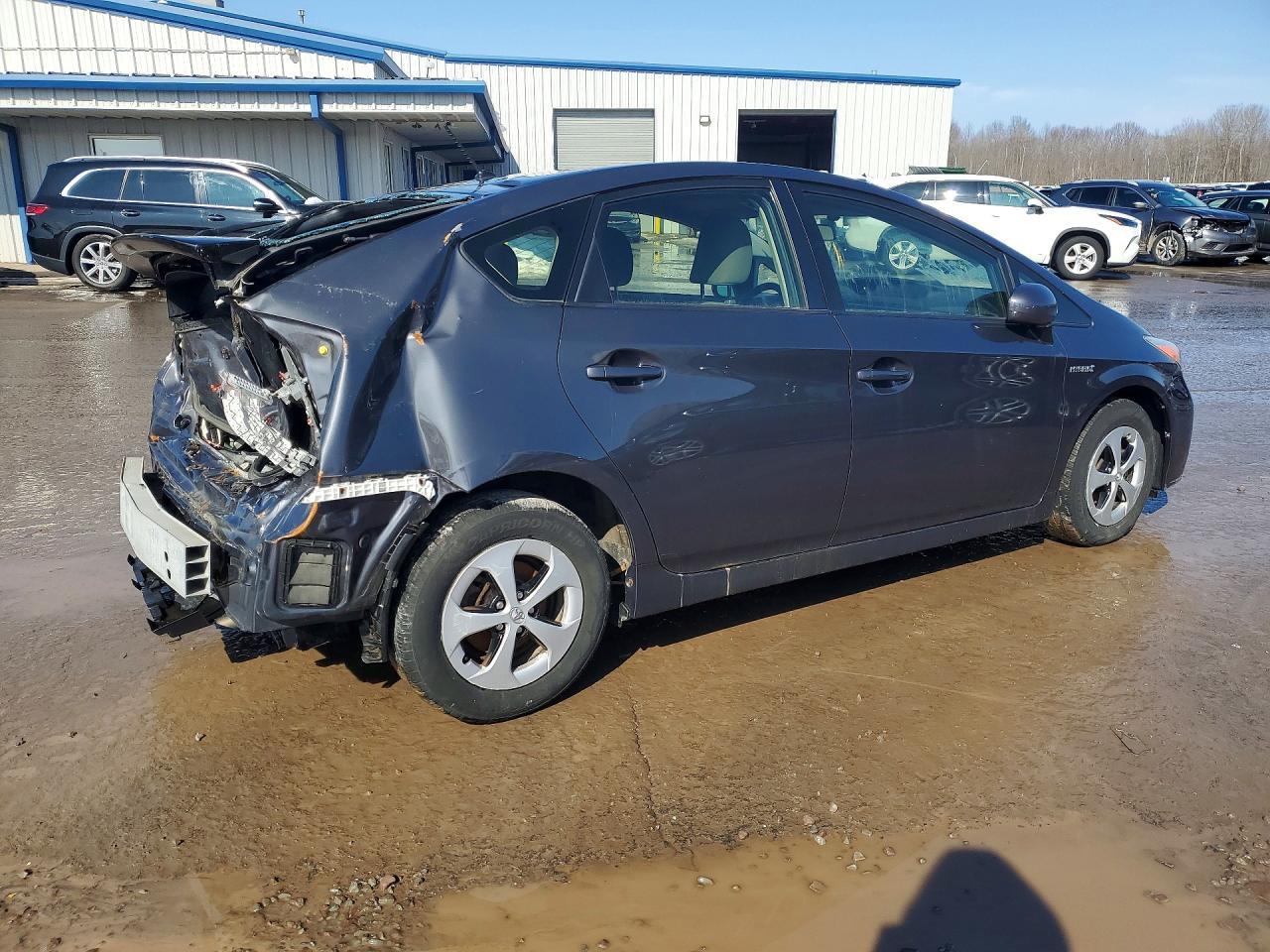 2014 TOYOTA PRIUS