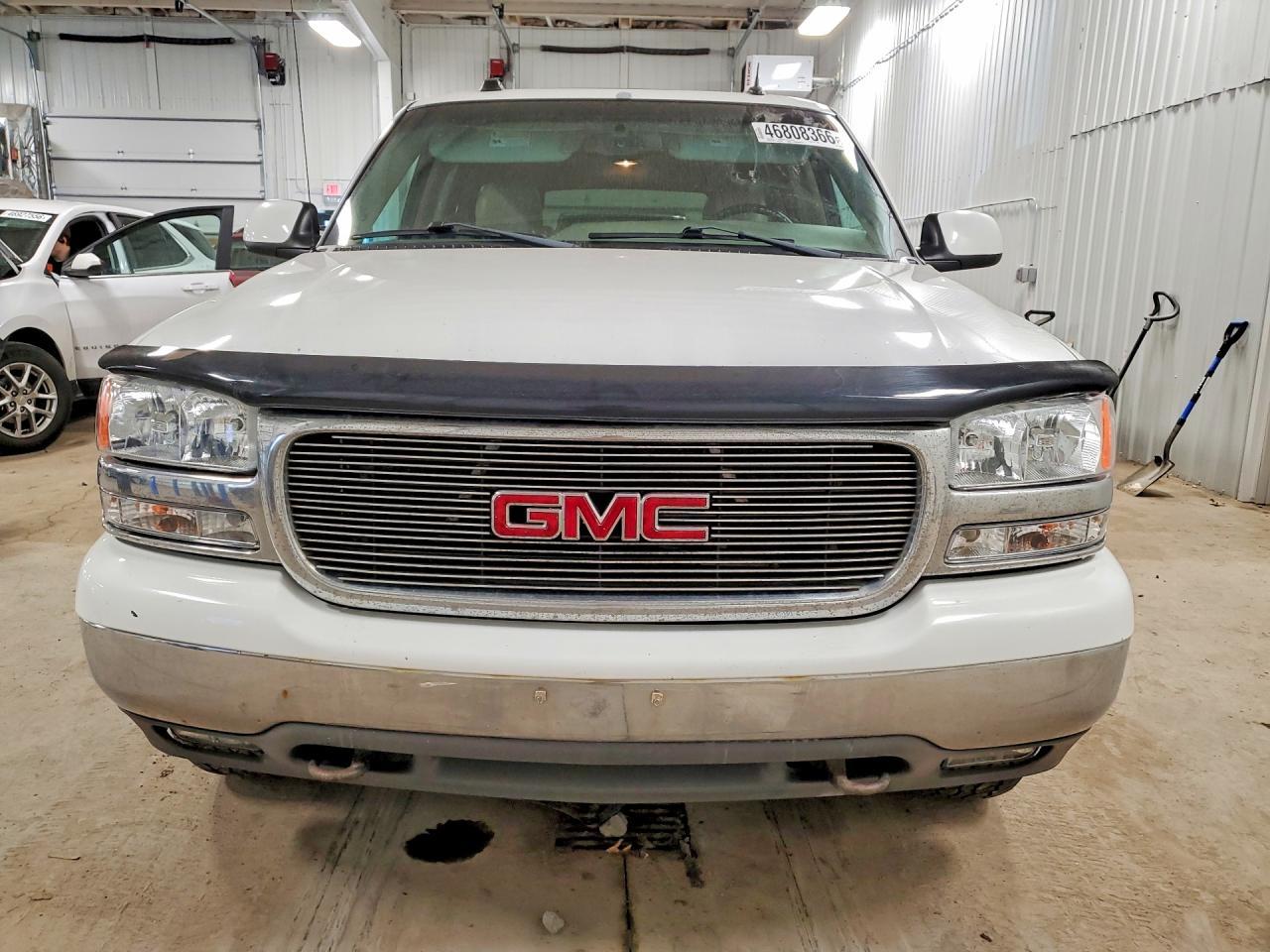 2004 GMC Yukon XL