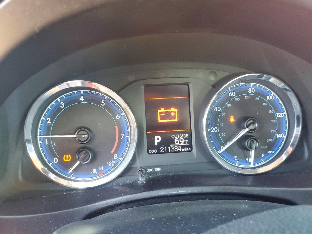 2017 TOYOTA COROLLA