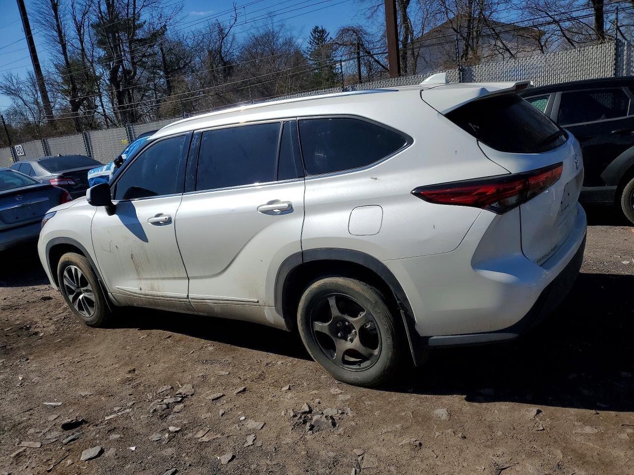 2021 TOYOTA HIGHLANDER