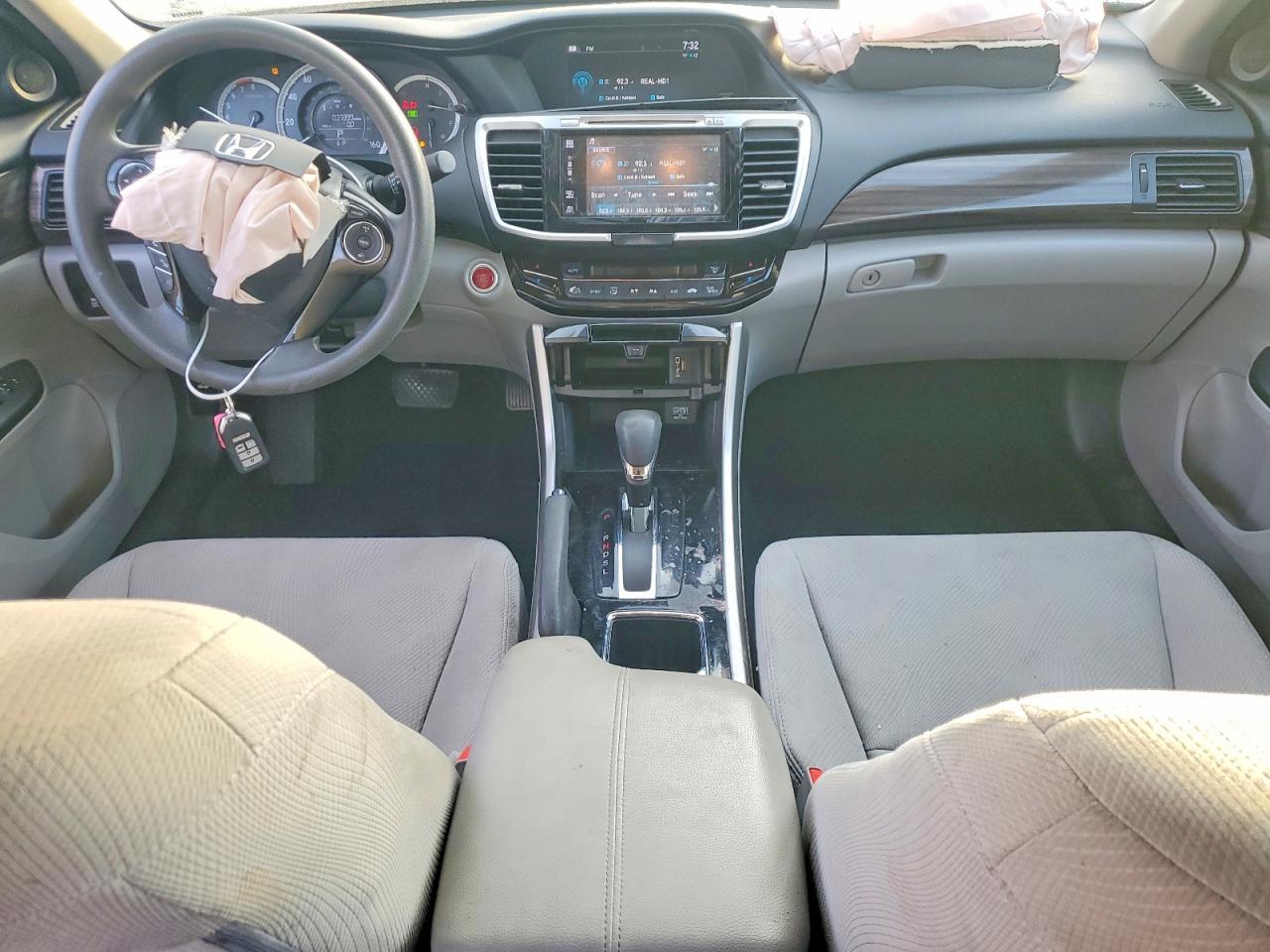 2017 HONDA ACCORD
