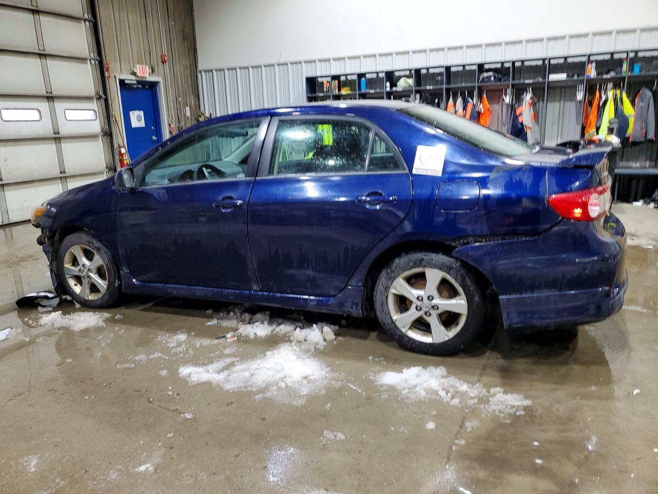 2012 TOYOTA COROLLA