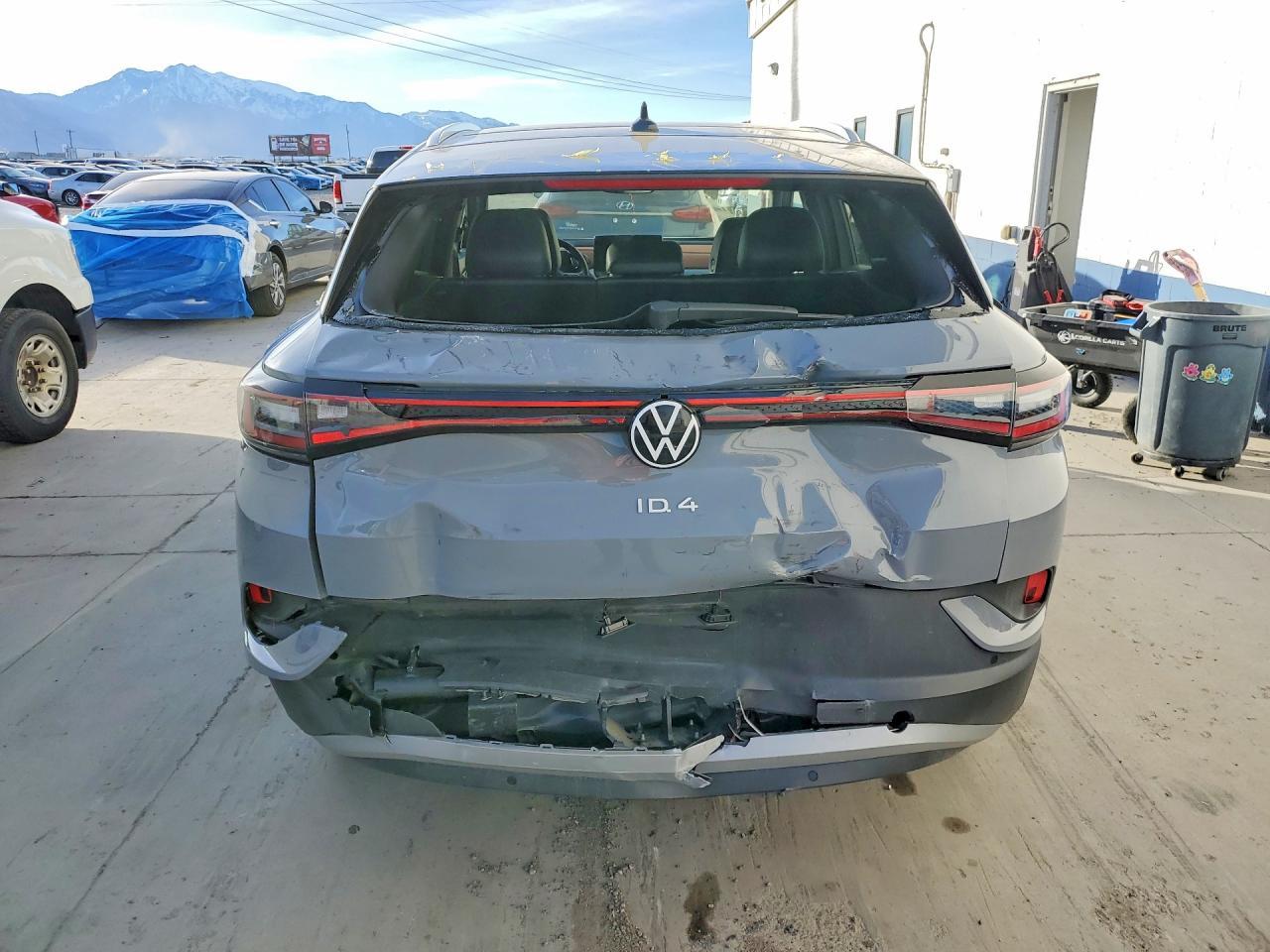 2022 VOLKSWAGEN ID.4