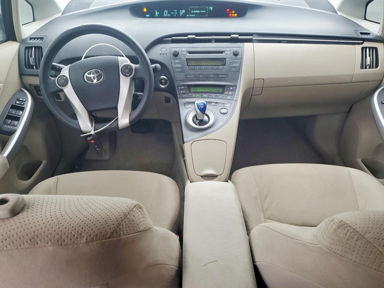 2010 TOYOTA PRIUS