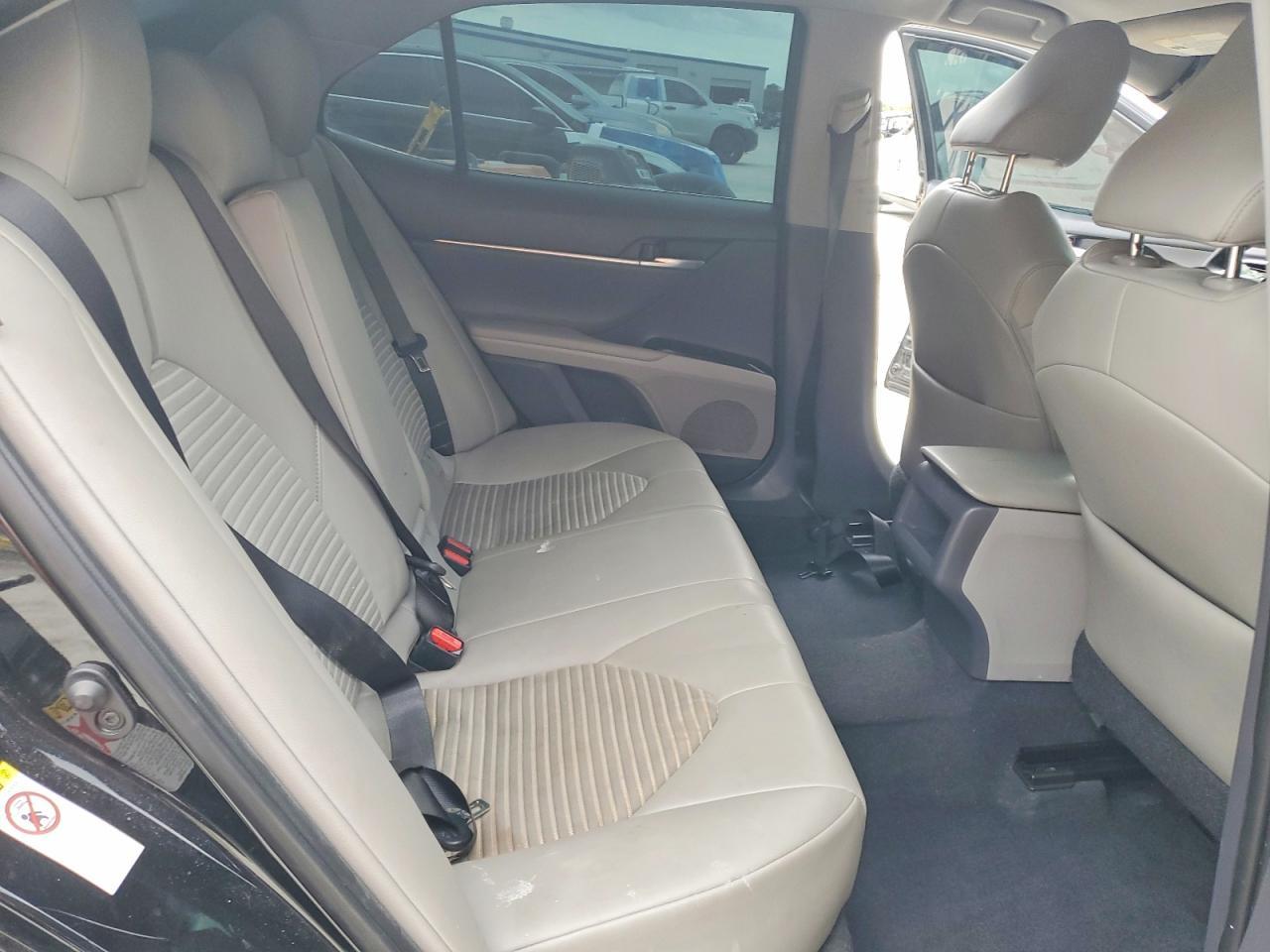 2018 TOYOTA CAMRY