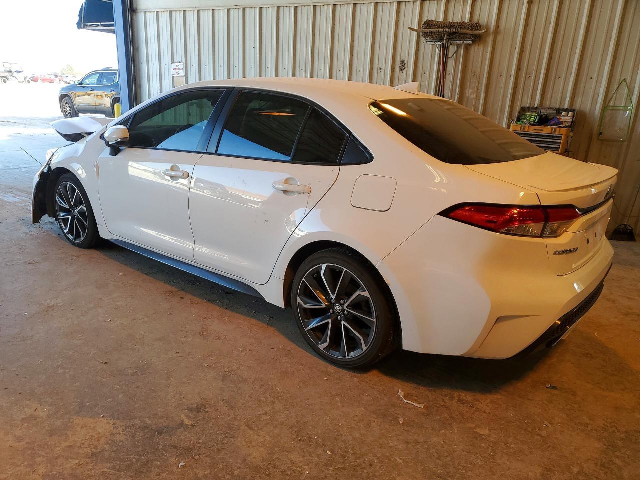 2021 TOYOTA COROLLA