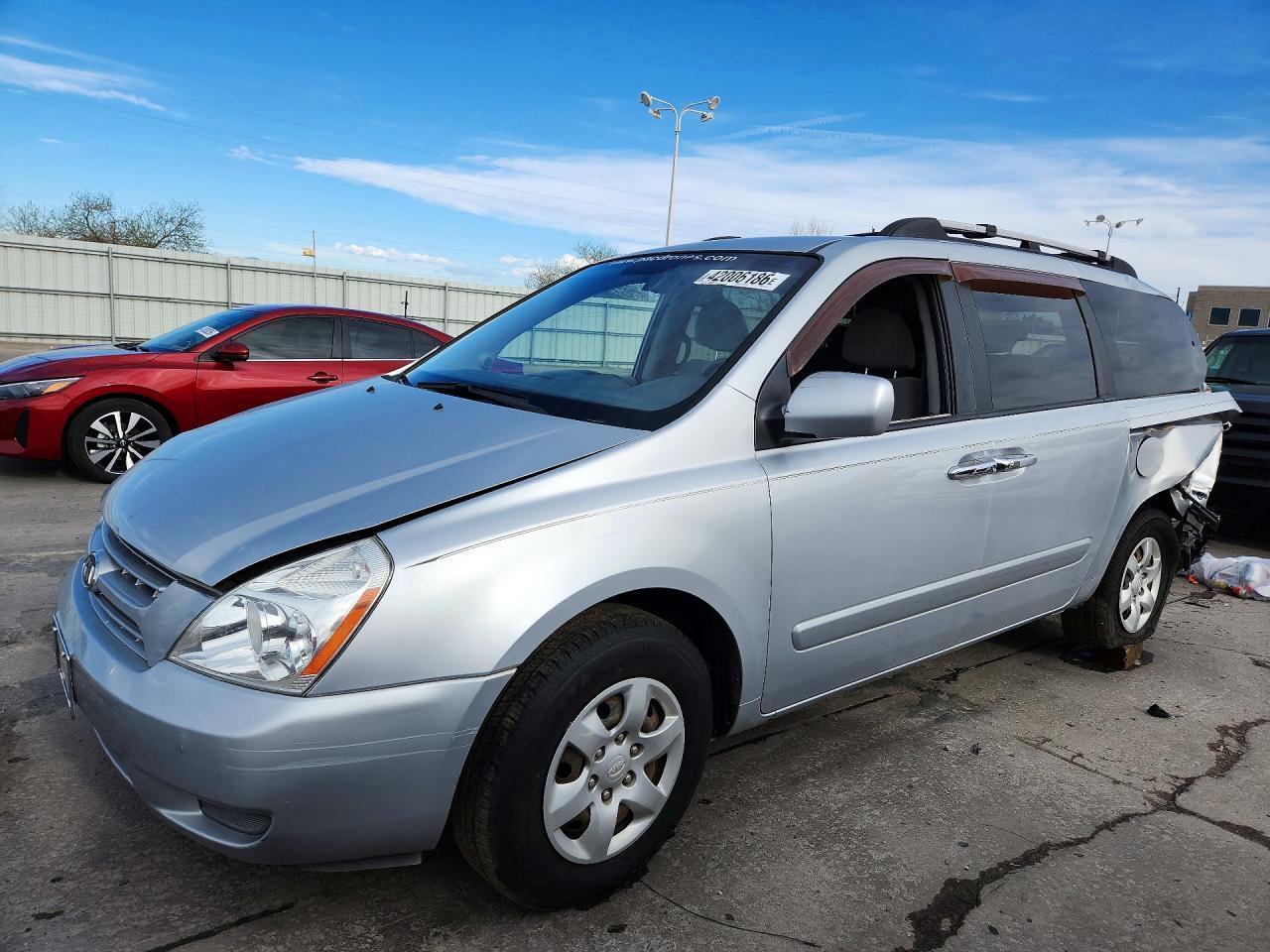 2008 KIA SEDONA