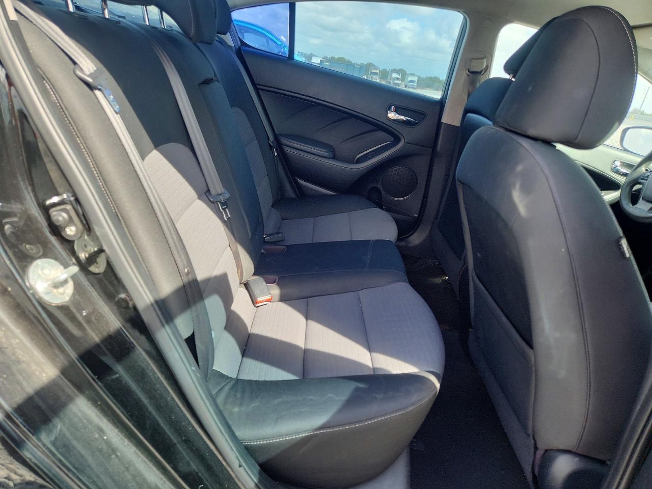 2014 KIA FORTE