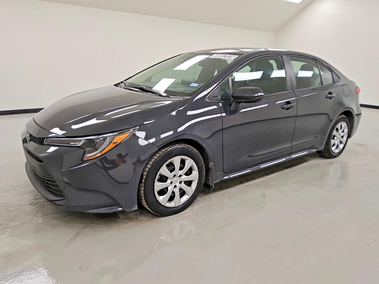 2025 TOYOTA COROLLA