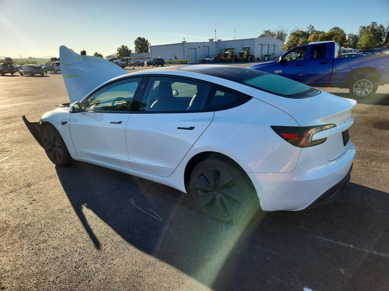 2025 TESLA MODEL 3