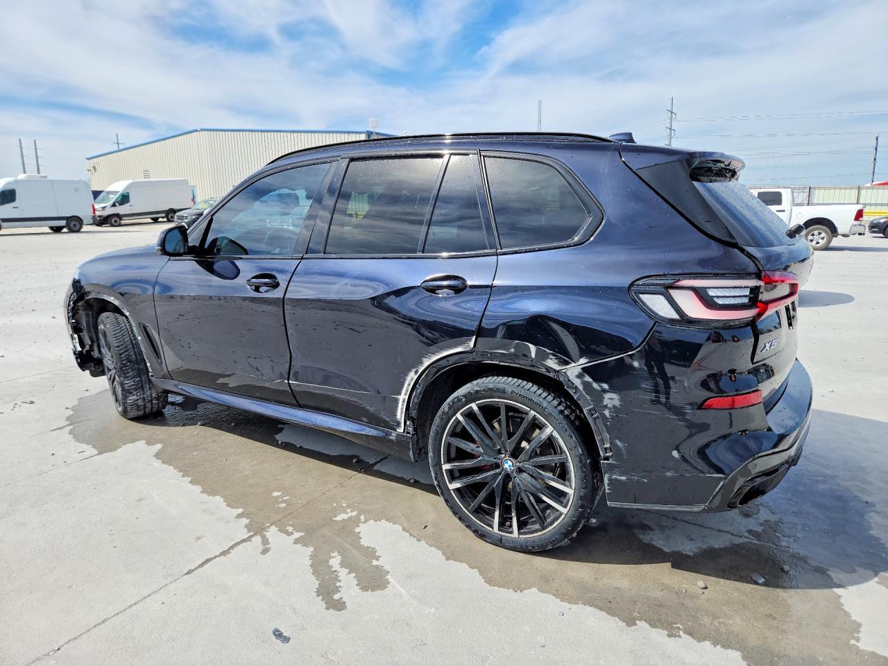 2022 BMW X5
