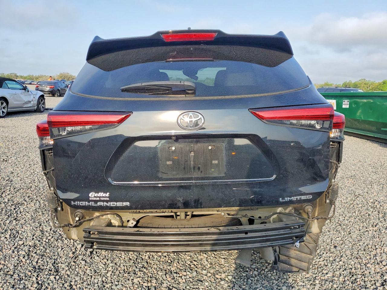 2023 TOYOTA HIGHLANDER