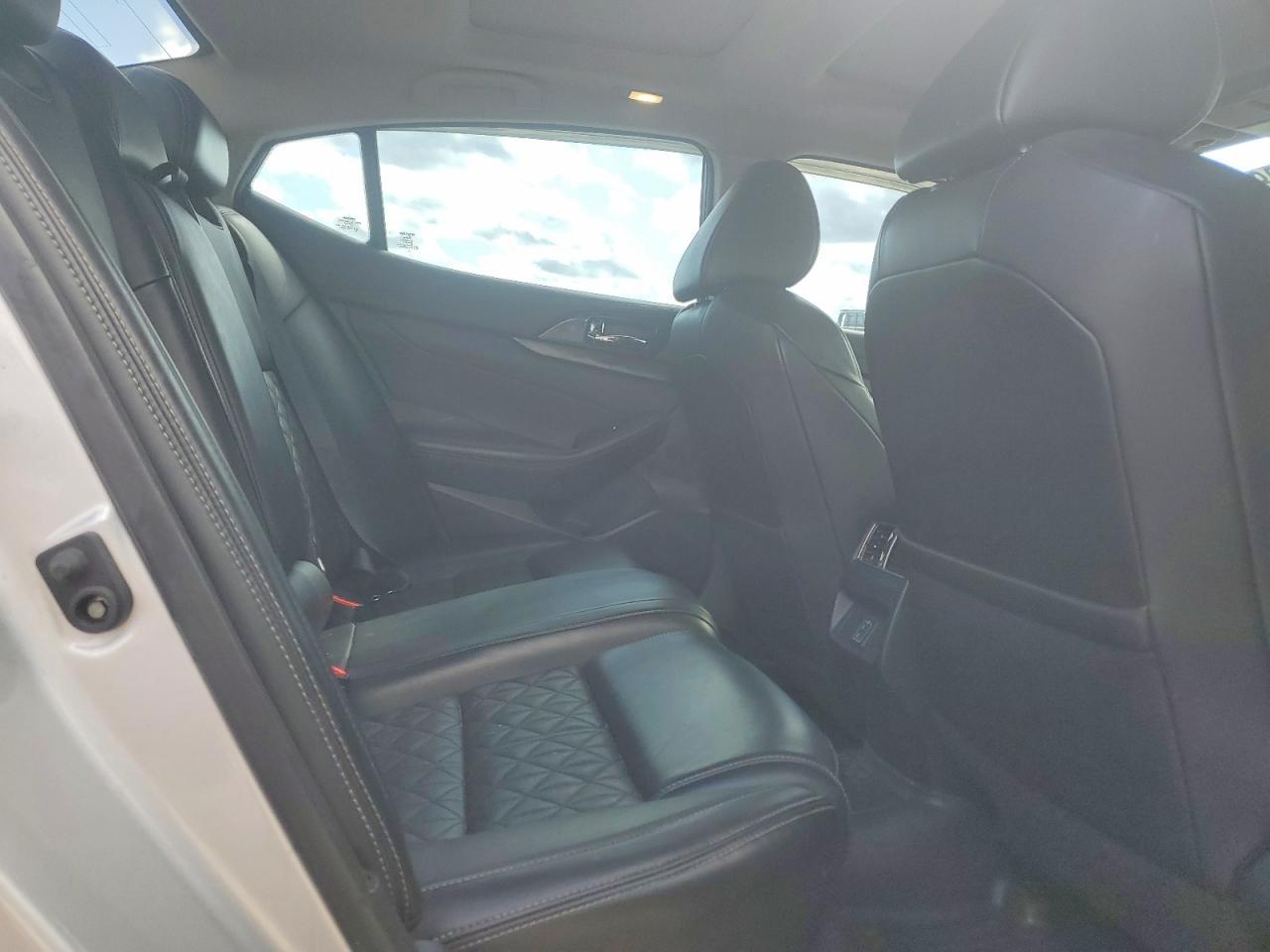 2018 NISSAN Maxima