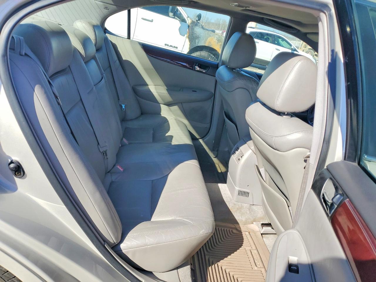 2002 LEXUS Es 300
