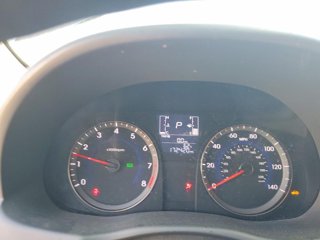 2016 HYUNDAI ACCENT