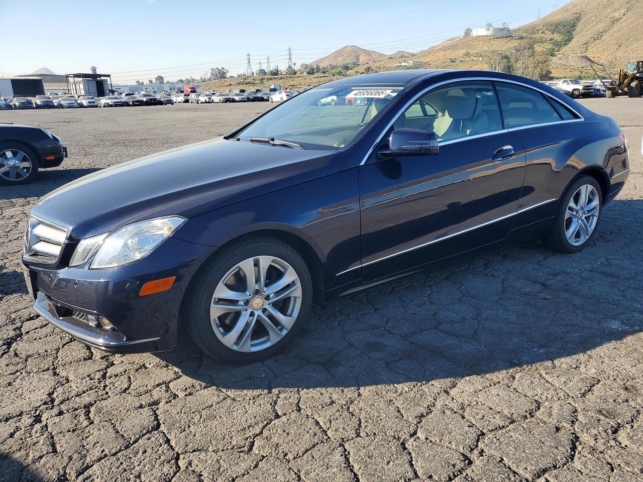 2011 MERCEDES-BENZ E-Class