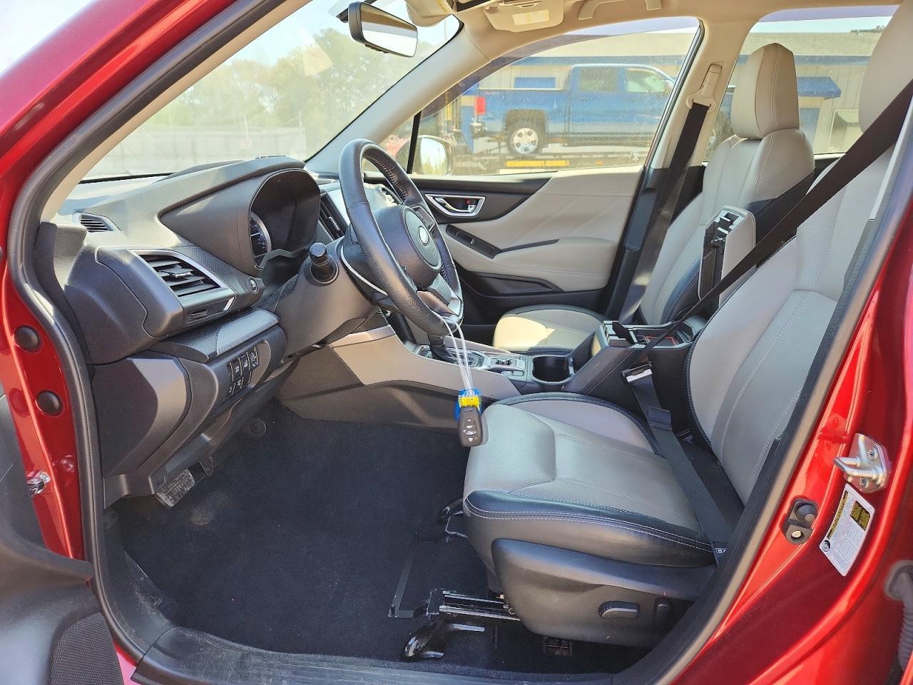 2020 SUBARU FORESTER