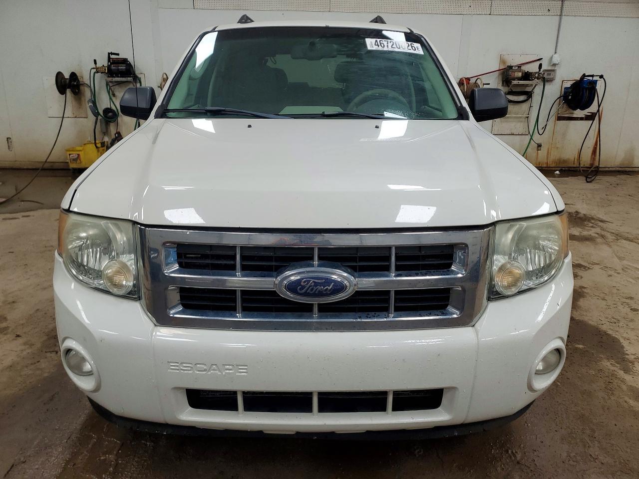 2009 FORD ESCAPE