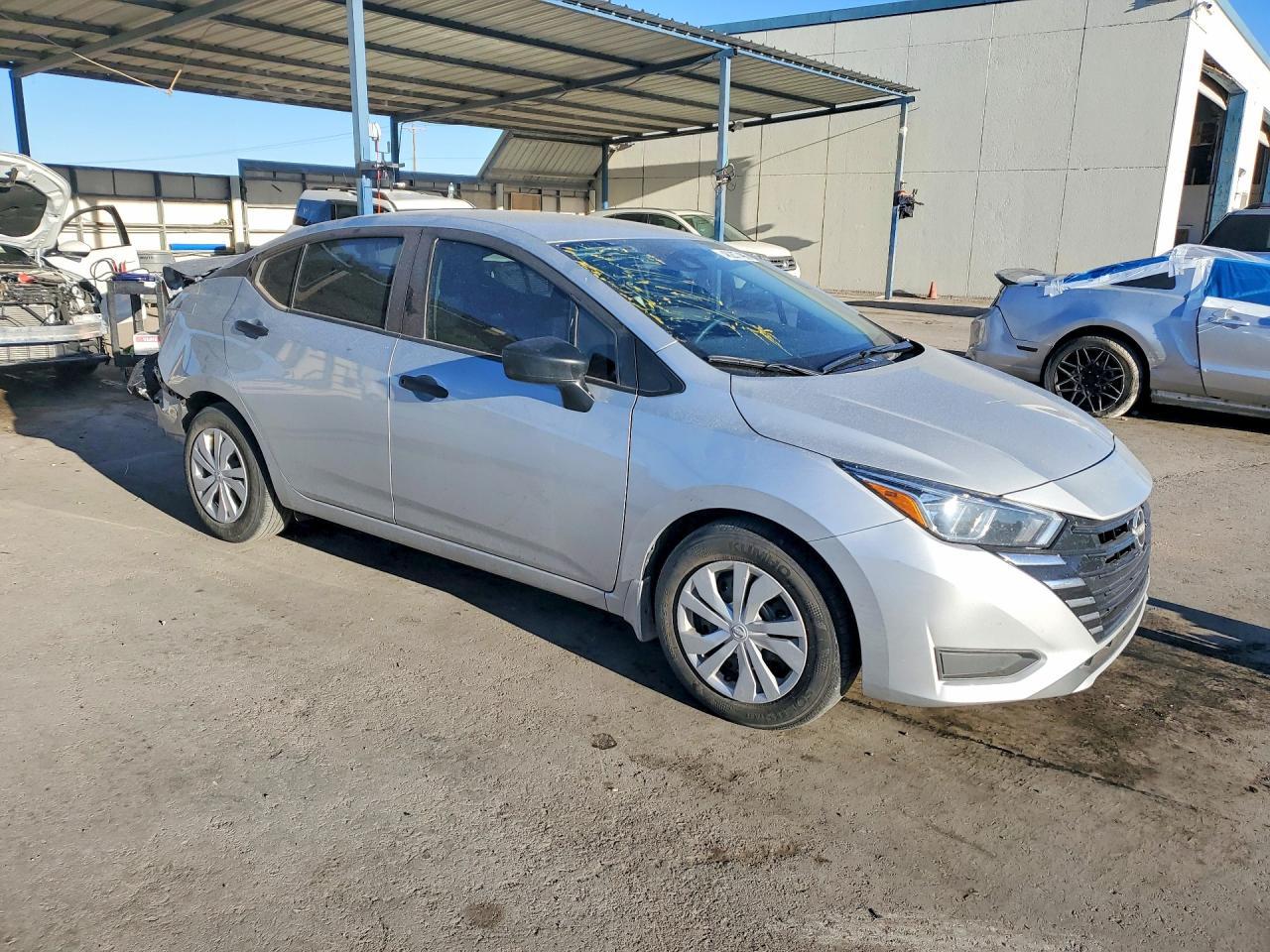 2024 NISSAN VERSA