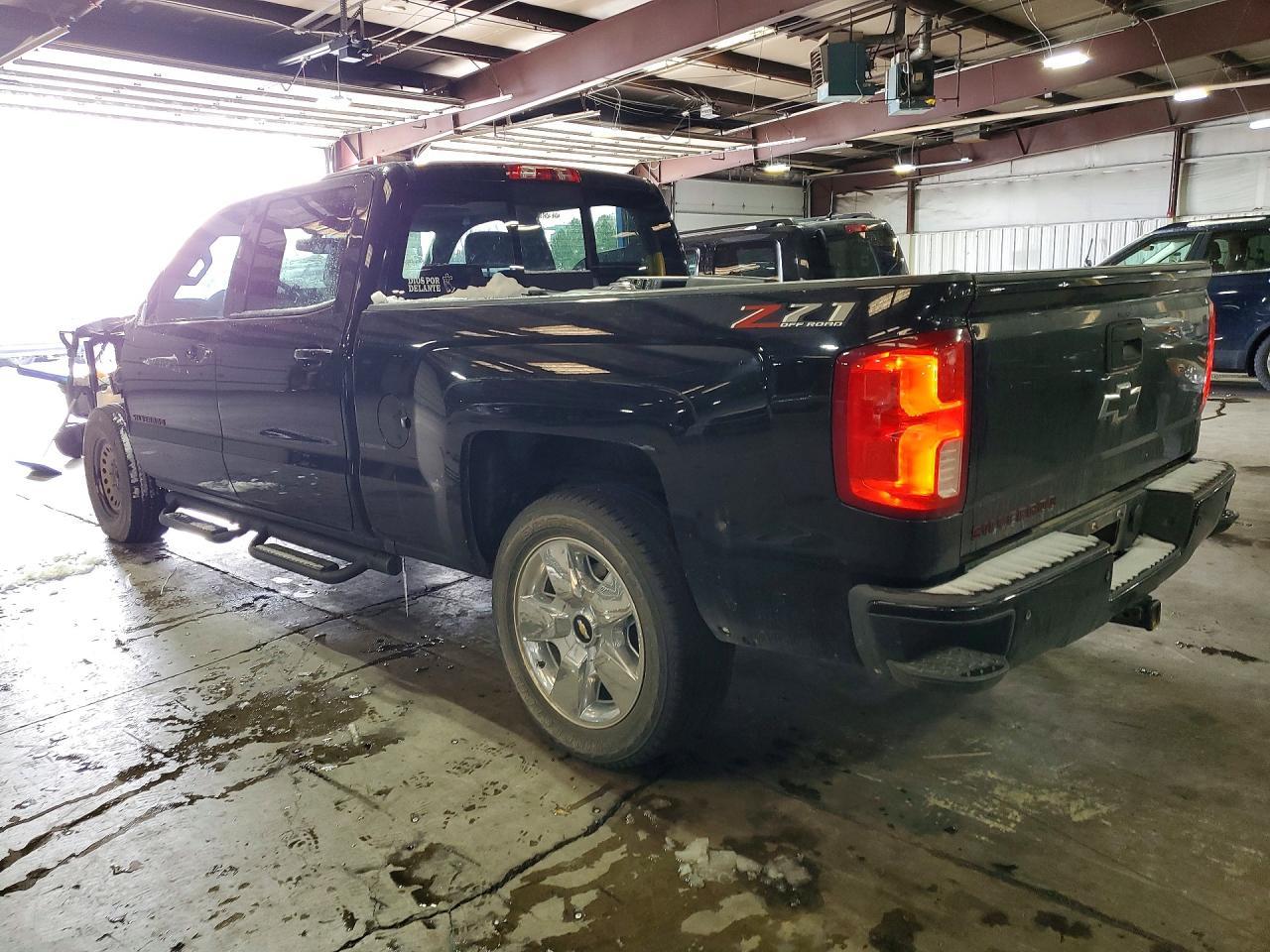 2018 CHEVROLET Silverado