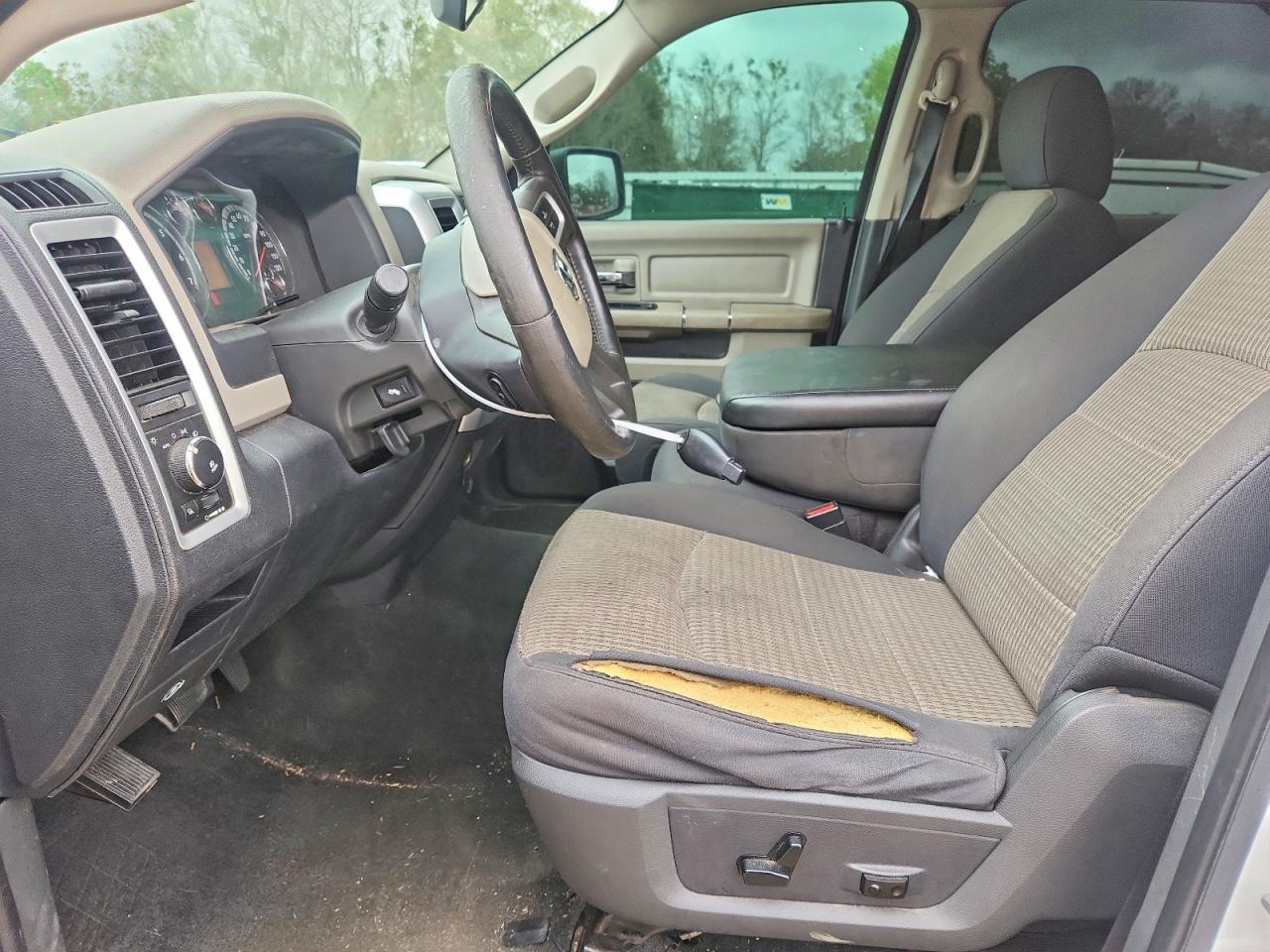 2011 DODGE RAM 1500