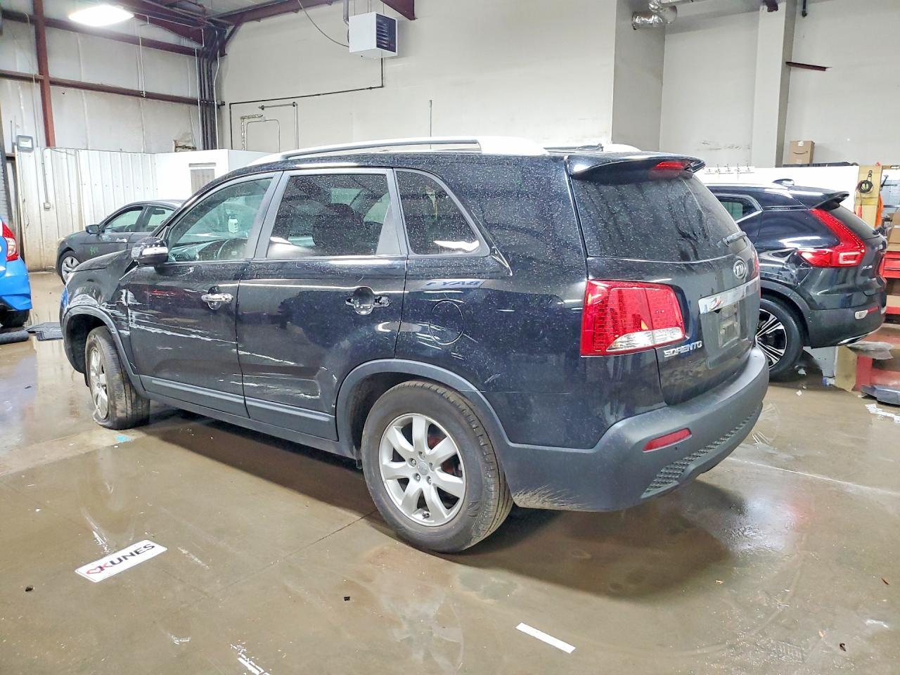 2012 KIA SORENTO