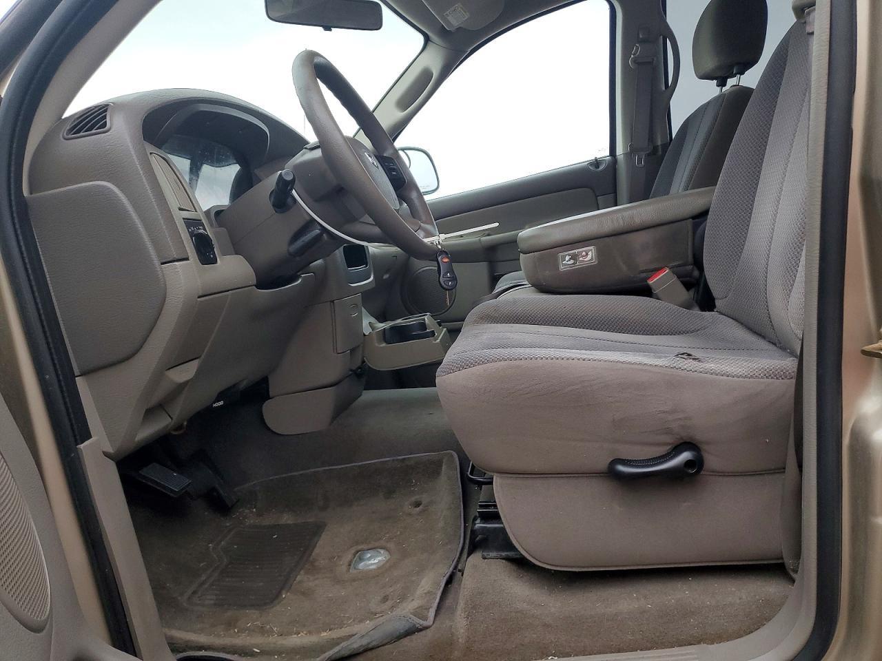 2004 DODGE RAM 1500