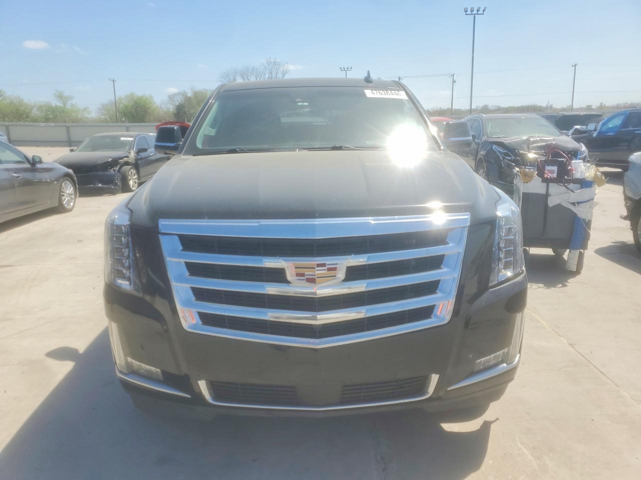 2016 CADILLAC Escalade ESV