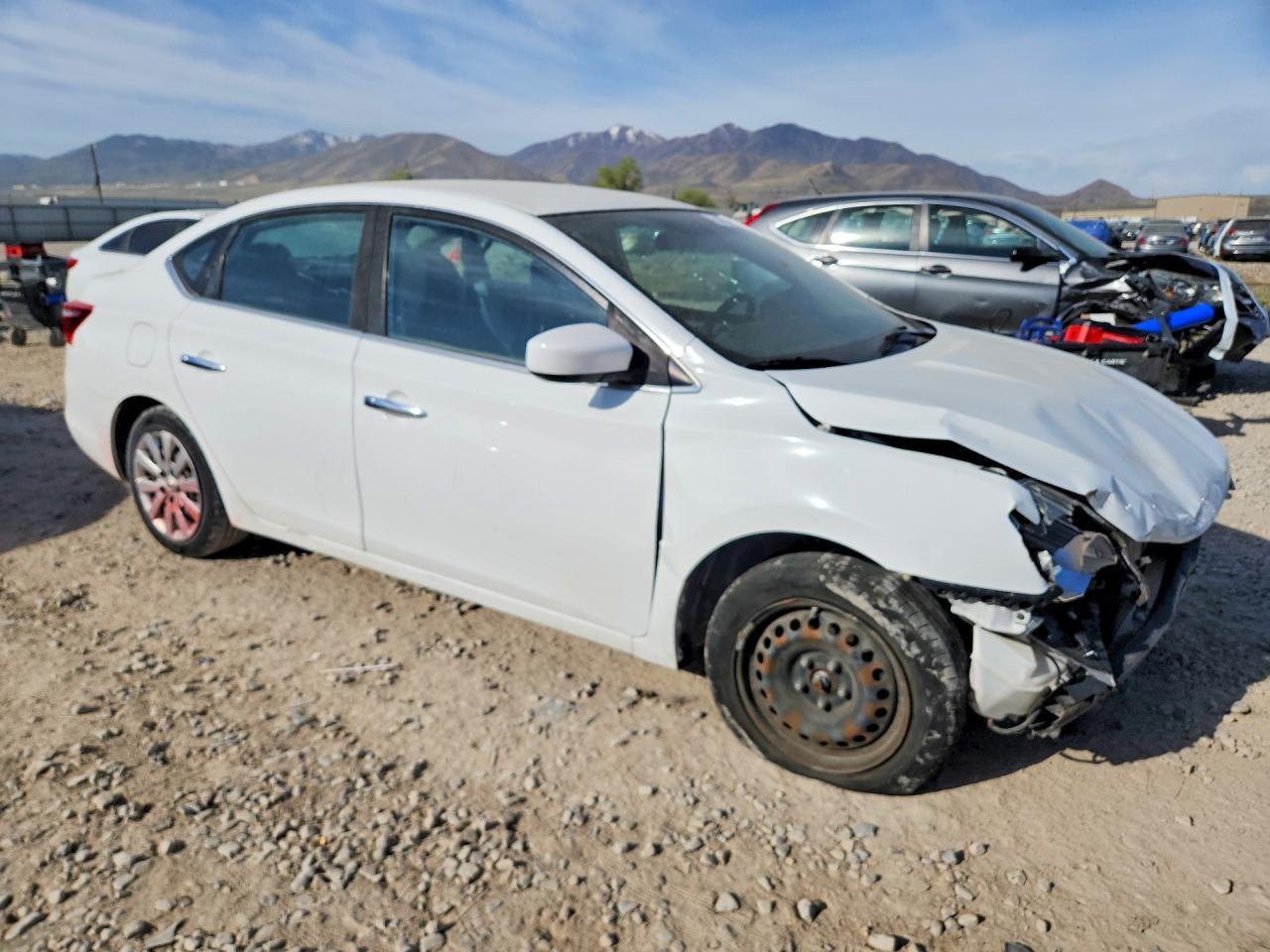 2016 NISSAN SENTRA