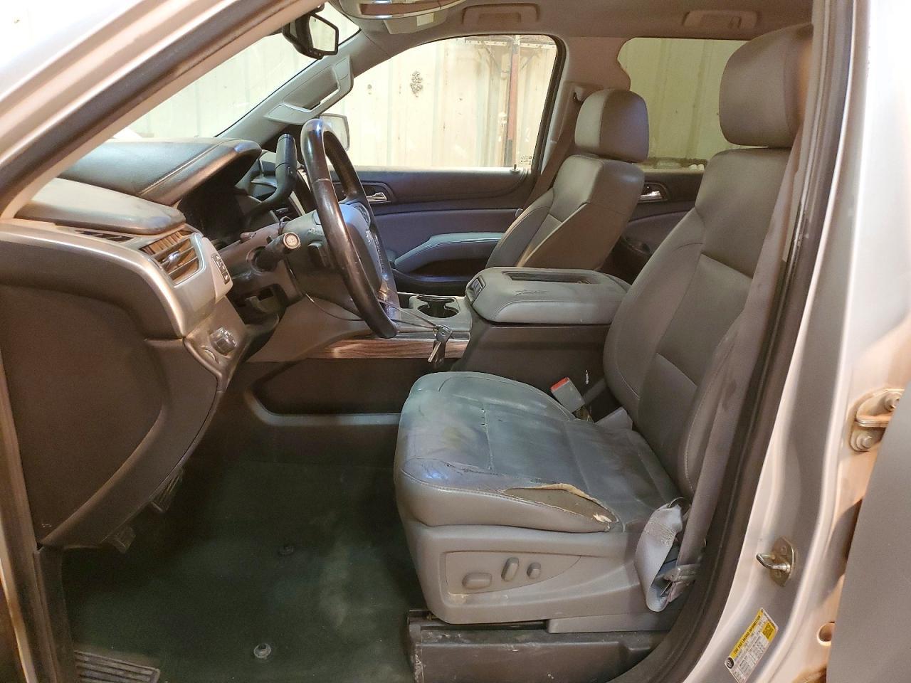 2015 CHEVROLET Suburban