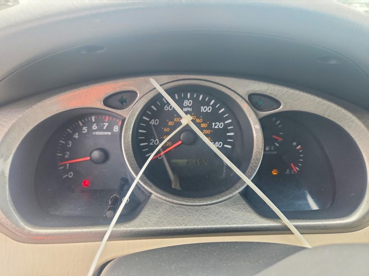 2003 TOYOTA HIGHLANDER