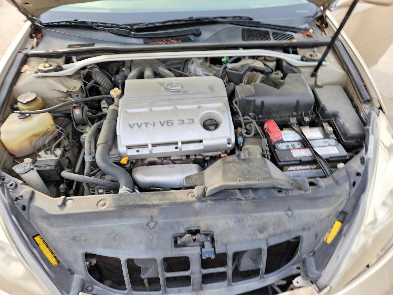 2004 LEXUS ES 330