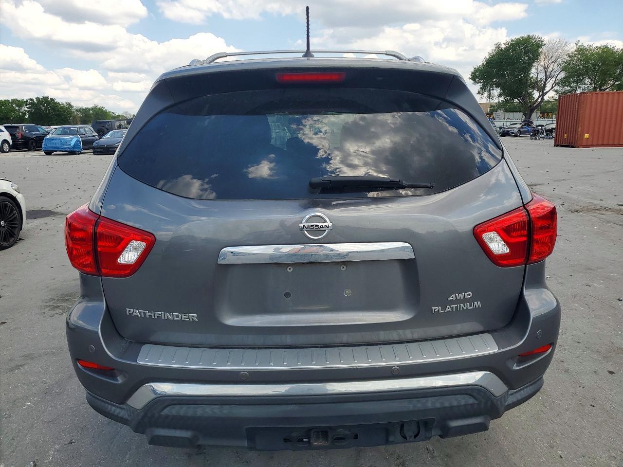 2018 NISSAN PATHFINDER